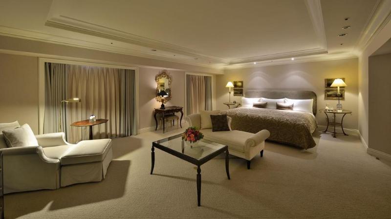 The Sherwood Taipei Exterior foto A suite at the Mandarin Oriental, London