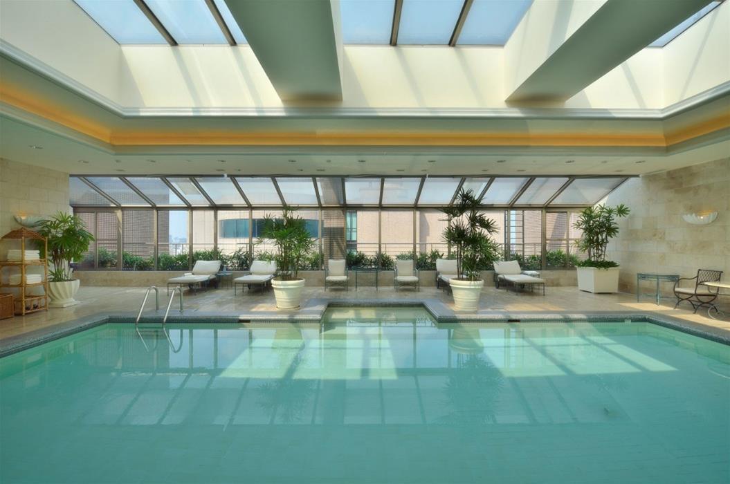 The Sherwood Taipei Exterior foto The pool at the Mandarin Oriental, Munich